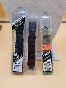 lot 654 image: Selection of watchbands