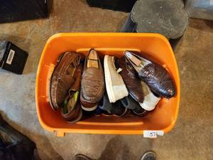 lot 571 image: Bin full of mens shoes