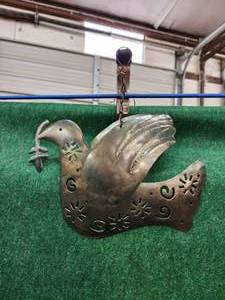 lot 502 image: Selection of 5 metal Doves