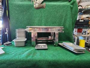 lot 361 image: Stainless steel chaffing pans and more