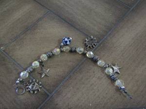 lot 260 image: charm bracelet