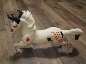 lot 201 image: 2002 Breyer SR SILVER AHOTE  #710202  RARE