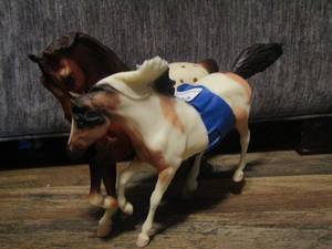 lot 402 image: classic Breyer horse Andalusia stallion, vintage 1986 Breyer chestnut appaloosa lady Roxanne