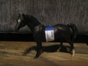 lot 400 image: Breyer usa classics #3348 silky Sullivan black horse