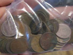 lot 419 image: wheat pennies various dates qty 90