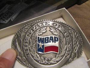 lot 378 image: WBAP 820 belt buckle state of Texas