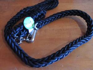 lot 108 image: DOG LEAD  HEAXY DUTY