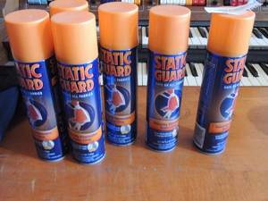 lot 100 image: Static guard for pet hair and laundry qty 6