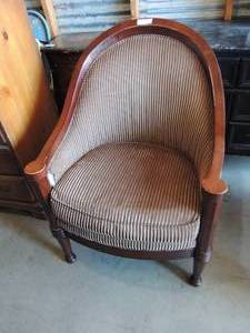lot 120 image: EASY CHAIR  By Broadmoore with inside clips and cushion