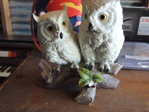lot 185 image: White owl dcor on log made out of ceramic 6 X 6  Seymour doll plus doll stand  by Mann