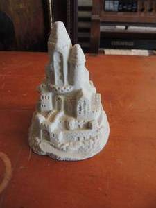 lot 168 image: sand sculpture