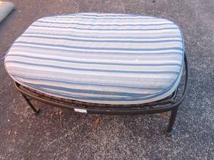 lot 482 image: foot stool
