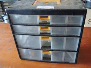 lot 68 image: 4 drawer tool caddy