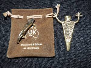 lot 358 image: JEWELRY -  BY JJK  - 2 LAPEL PINS   MADE IN AUSTRALIA