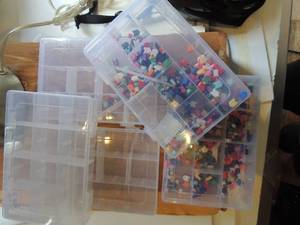 lot 330 image: PLASTIC CASES  QTY 5 - 2 WITH BEADS