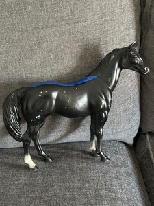 lot 468 image: BREYER HORSE BLUE RIBBON RANCH HORSE