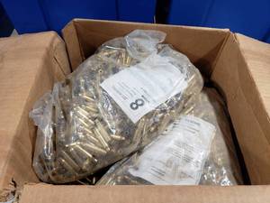 lot 4 image: RELOADING SUPPLIES Large Lot of .223 Brass.  Approx 2,000