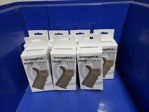 lot 54 image: MAGPUL MIAD Gen 1.1 Grip Kit for 5.56 Receivers   Dark Earth - QUANTITY 7 - BID IS TIMES THE QUANTITY