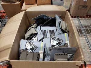 lot 122 image: Large Box of DSG Arms Double Mag Carriers.  Qty 40 Total