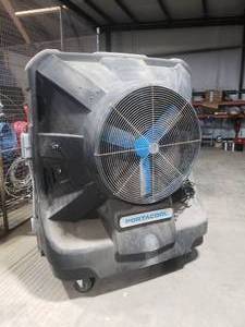 lot 4 image: PortaCool Jetstream 260, Model PACJS2601A1 w Clean Filters