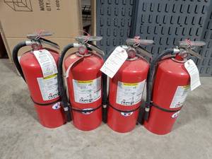 lot 112 image: Lot of 4 Badger 20lb Fire Extinguishers