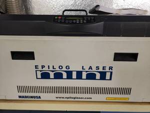 lot 173 image: Epilog Laser Mini 50 Watt w Manual