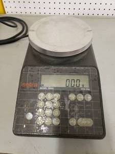 lot 201 image: Sentra Model 5000C Digital Scale