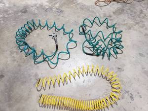 lot 258 image: Lot of 3 Air Hoses