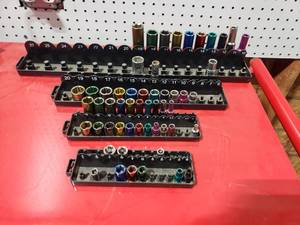 lot 279 image: Lot of Pittsburgh Color Coded Sockets