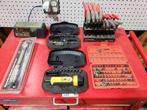 lot 298 image: Lot of Misc Tools.  Includes Everything Pictured.