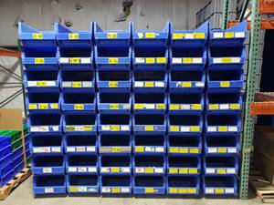 lot 447 image: Pallet of 48 Uline H-3053 Blue Stackable Magnum Hopper Bins.  Each Bin Measures 24 x 17 x 11