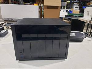 lot 508 image: Seagate 6-Port External Hard Drive w 24TB Capacity