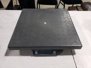 lot 513 image: Fairbanks Ultegra Model SCB-R9000-14U Digital Scale.  Needs Power Cord.