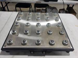 lot 514 image: Fairbanks Ultegra Model SCB-R9050-1 Roller Top Digital Parcel Scale.  Needs Power Cord.