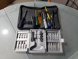 lot 557 image: Lot of Misc Hand Tools