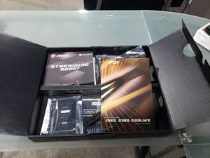 lot 566 image: Lot of MSI Electronics