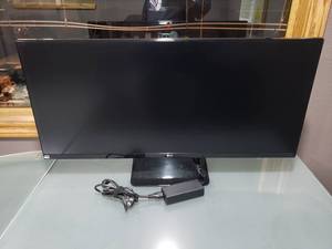 lot 571 image: LG 34UM64 34 UltraWide Monitor
