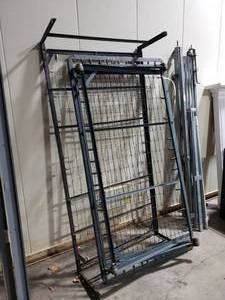 lot 645 image: Vintage Twin Bed Frame w Rolling Twin Trundle Frame
