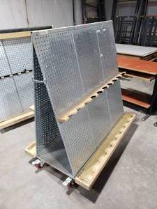 lot 664 image: Rolling 10-Gun Storage Rack for Long Guns