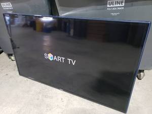 lot 720 image: Samsung 50 UN50F6300AF Full HD Flat Smart TV w Remote
