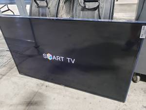 lot 719 image: Samsung 50 UN50F6300AF Full HD Flat Smart TV w Remote
