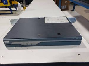 lot 733 image: Cisco 1800 Series Integrated Services Router