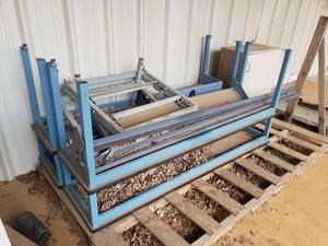 lot 787 image: Lot of 2 Silicon Valley Shelving Double Stacked Racks