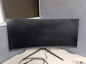 lot 798 image: MSI Optix Curved 34 Gaming Monitor Model MAG342CQR
