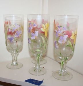 lot 43 image: Tropical Lilies Iced tea glasses - set of 4
