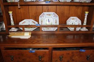 lot 96 image: HB Henriot Quimper France serving bowls and candle holders