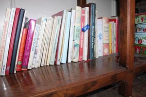 lot 109 image: Recipe Books