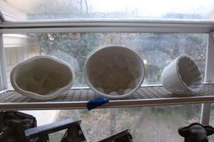 lot 139 image: Kitchen items ceramic molds