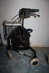 lot 399 image: Black 3 Wheel rollator walker by Nova. Includes basket with tray