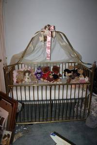 lot 418 image: Victorian brass crib with canopy (teddy bears are in next lot)